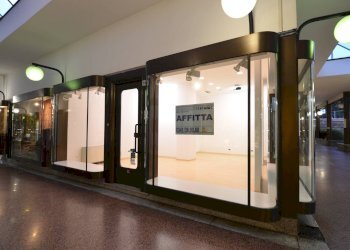 Foto 2 - Locale Commerciale Via Fratelli Cairoli
 
110, Lecco - foto 2