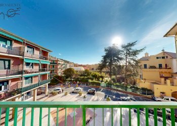 Foto 5 - Trilocale Piazza Verdi
 
1, Finale Ligure - foto 2