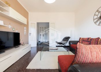 Appartamento Via Chiaravagna, Genova (zona Sestri Ponente) - foto 4