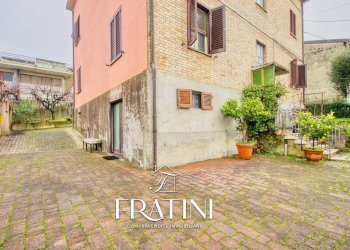 Foto 26 - Independent house Via Dei Pini
 
4, Ancarano - photo 26