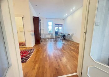 Hall / corridoio - Appartamento VIA TOMMASO ARNONI
 
23, Cosenza - foto 9