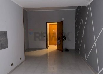 Stanza vuota - Two-room apartment Via Aldo Moro
 
86/D, Monreale - photo 12