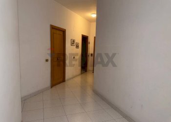 Hall / corridoio - Two-room apartment Via Aldo Moro
 
86/D, Monreale - photo 17