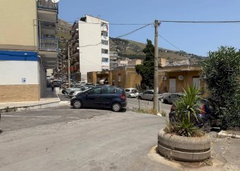 Edificio all\'aperto - Two-room apartment Via Aldo Moro
 
86/D, Monreale - photo 29