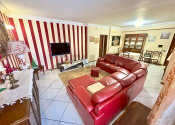 Soggiorno - Four-room apartment Via Pietro Sbacchi
 
264, Cinisi - photo 3