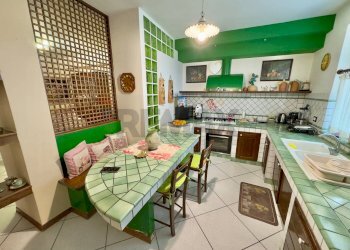 Cucina - Four-room apartment Via Pietro Sbacchi
 
264, Cinisi - photo 11