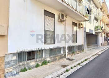 Edificio all\'aperto - Four-room apartment Via Pietro Sbacchi
 
264, Cinisi - photo 28