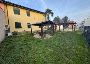 Foto 3 - Villa a Schiera San Possidonio - foto 3