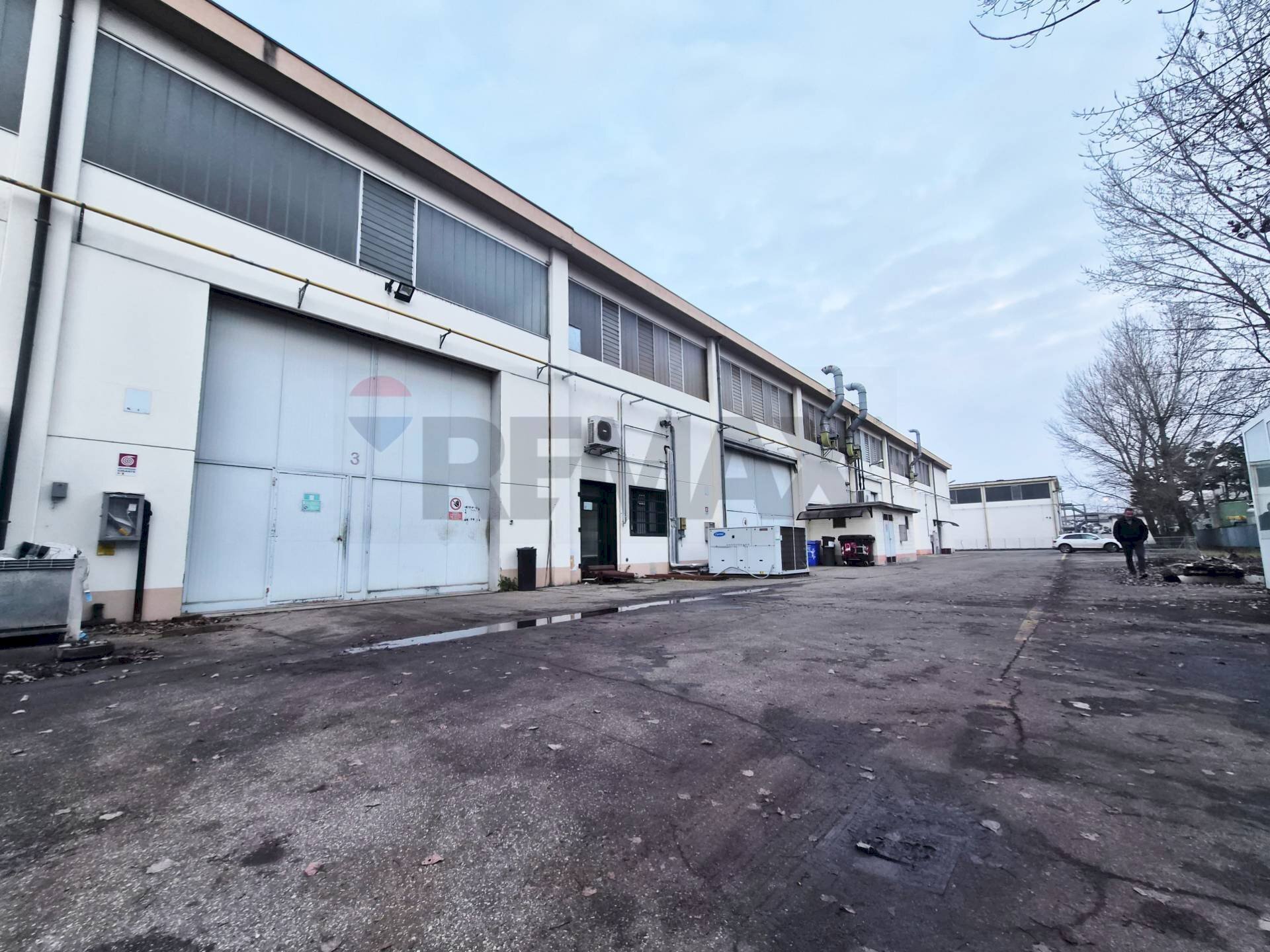 Edificio all\'aperto - Commercial Activity via fratelli canvelli
 
23, Noceto - photo 2