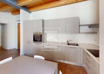 Foto 2 - Three-room apartment via Calsone
 
51, Salò - photo 2