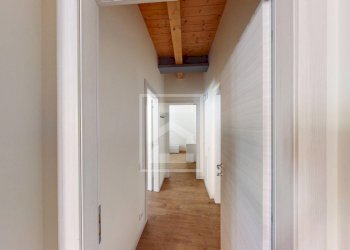 Foto 8 - Three-room apartment via Calsone
 
51, Salò - photo 8