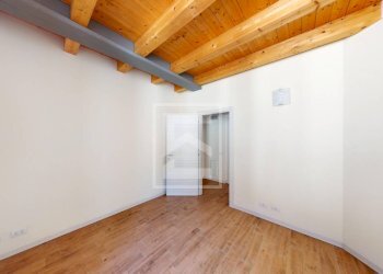 Foto 16 - Three-room apartment via Calsone
 
51, Salò - photo 16