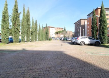 Foto 6 - Box Via Leopoldo Pellas
 
17, Firenze - foto 6