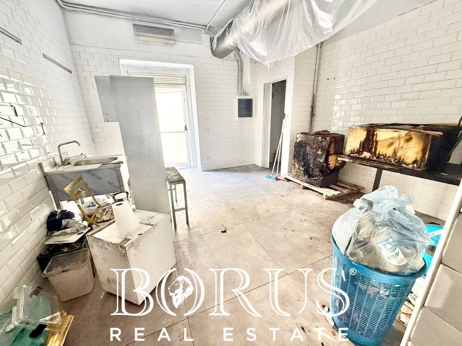 Foto 3 - Locale Commerciale via Sant'Antonio Abate, Gricignano di Aversa - foto 3