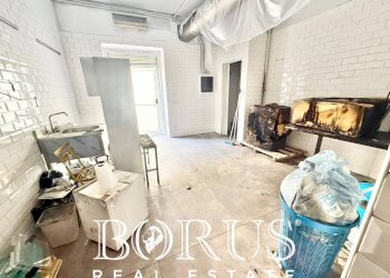 Foto 3 - Locale Commerciale via Sant'Antonio Abate, Gricignano di Aversa - foto 3