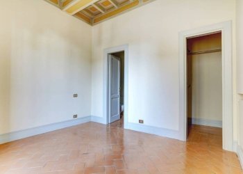 Camera da letto - Bilocale via dei Coronari, 100, Roma (zona Centro Storico) - foto 9