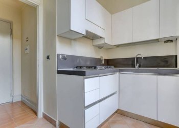 Cucina - Bilocale via dei Coronari, 100, Roma (zona Centro Storico) - foto 16