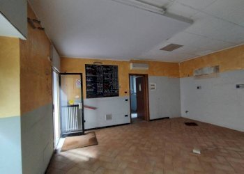 Salone - Negozio via Roma, 74, Pregnana Milanese - foto 6