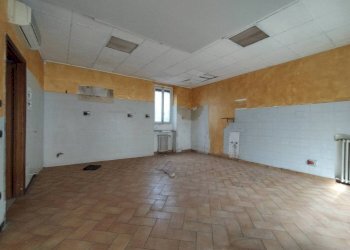 Magazzino - Negozio via Roma, 74, Pregnana Milanese - foto 7