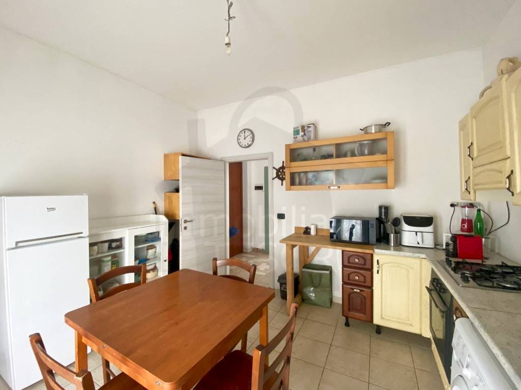 Cucina - Quadrilocale via Mirabello, 3, Rimini - foto 1