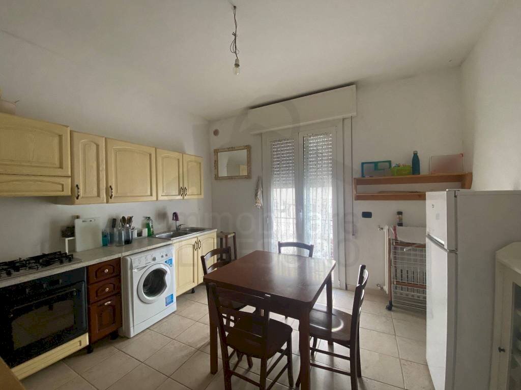 Cucina - Quadrilocale via Mirabello, 3, Rimini - foto 3