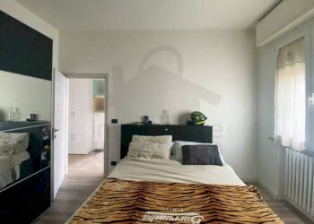 Camera da letto - Quadrilocale via Mirabello, 3, Rimini - foto 13