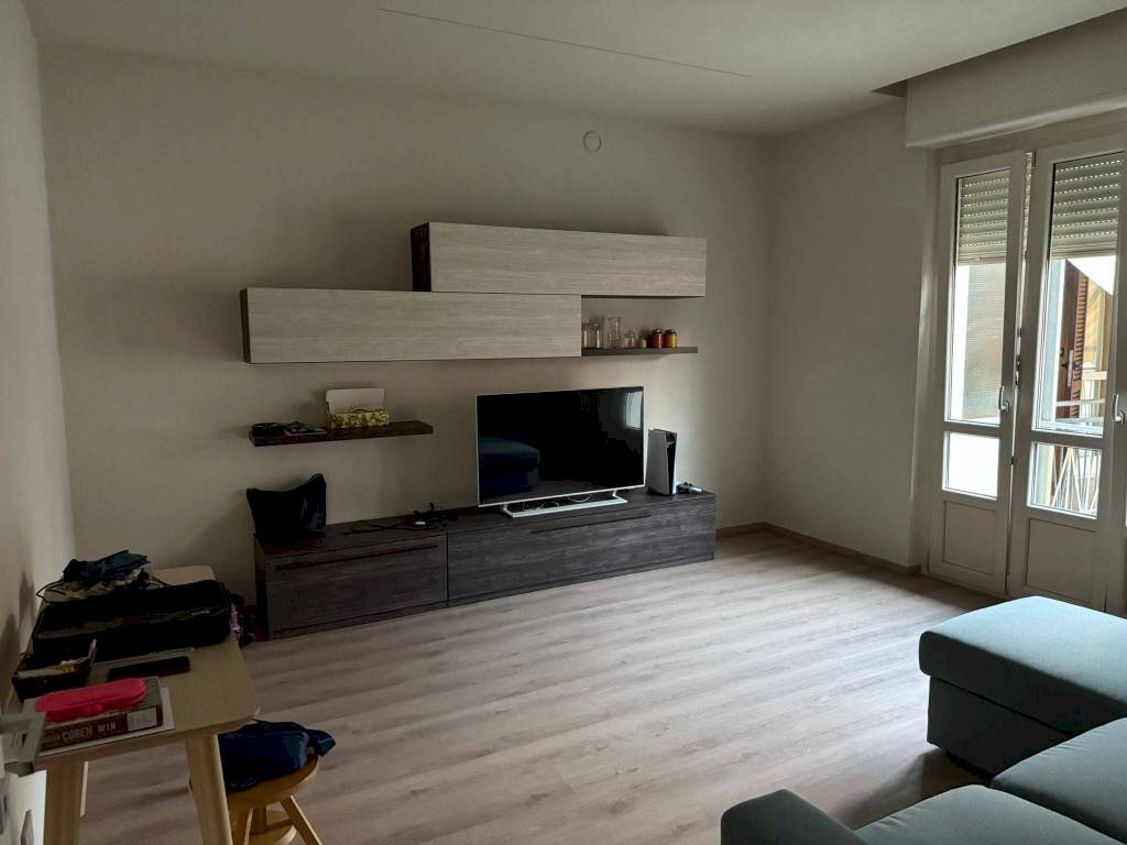 Salone - Appartamento piazza Risorgimento, 28, Saluzzo - foto 1