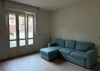 Salone - Appartamento piazza Risorgimento, 28, Saluzzo - foto 3