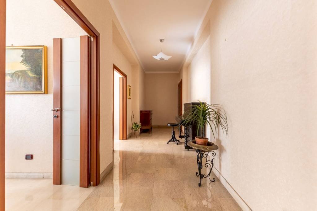 Ingresso - Apartment via Gela, 39, Roma - photo 3