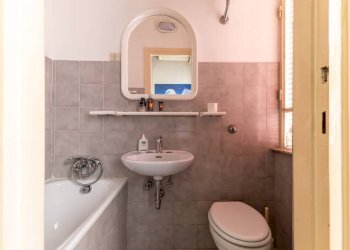 Bagno - Apartment via Gela, 39, Roma - photo 21