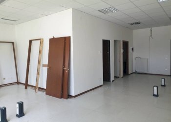 Interno non residenziale - Ufficio via dei Muratori, 4, Parma - foto 4