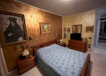 Camera da letto - Quadrilocale via Generale Carlo Alberto Dalla Chiesa, 3, Chieri - foto 20