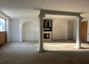 Cucina - Villa via Generale Antonio Cantore, Varese - photo 25