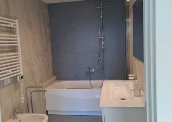 Bagno - Apartment via Generale Antonio Cantore, Varese - photo 12