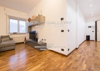 Salone - Quadrilocale viale Bernabò Brea, Genova (zona Quarto) - foto 5