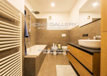 Bagno - Quadrilocale viale Bernabò Brea, Genova (zona Quarto) - foto 15