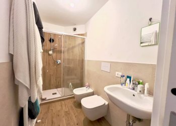 Foto 9 - Stabile - Palazzo Via San Pietro
 
3, Roè Volciano - foto 9