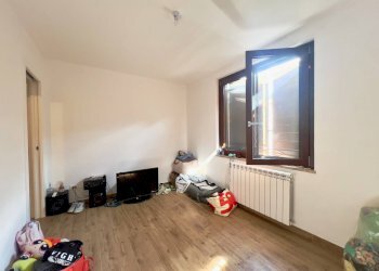 Foto 16 - Stabile - Palazzo Via San Pietro
 
3, Roè Volciano - foto 16