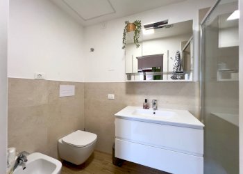 Foto 42 - Stabile - Palazzo Via San Pietro
 
3, Roè Volciano - foto 42