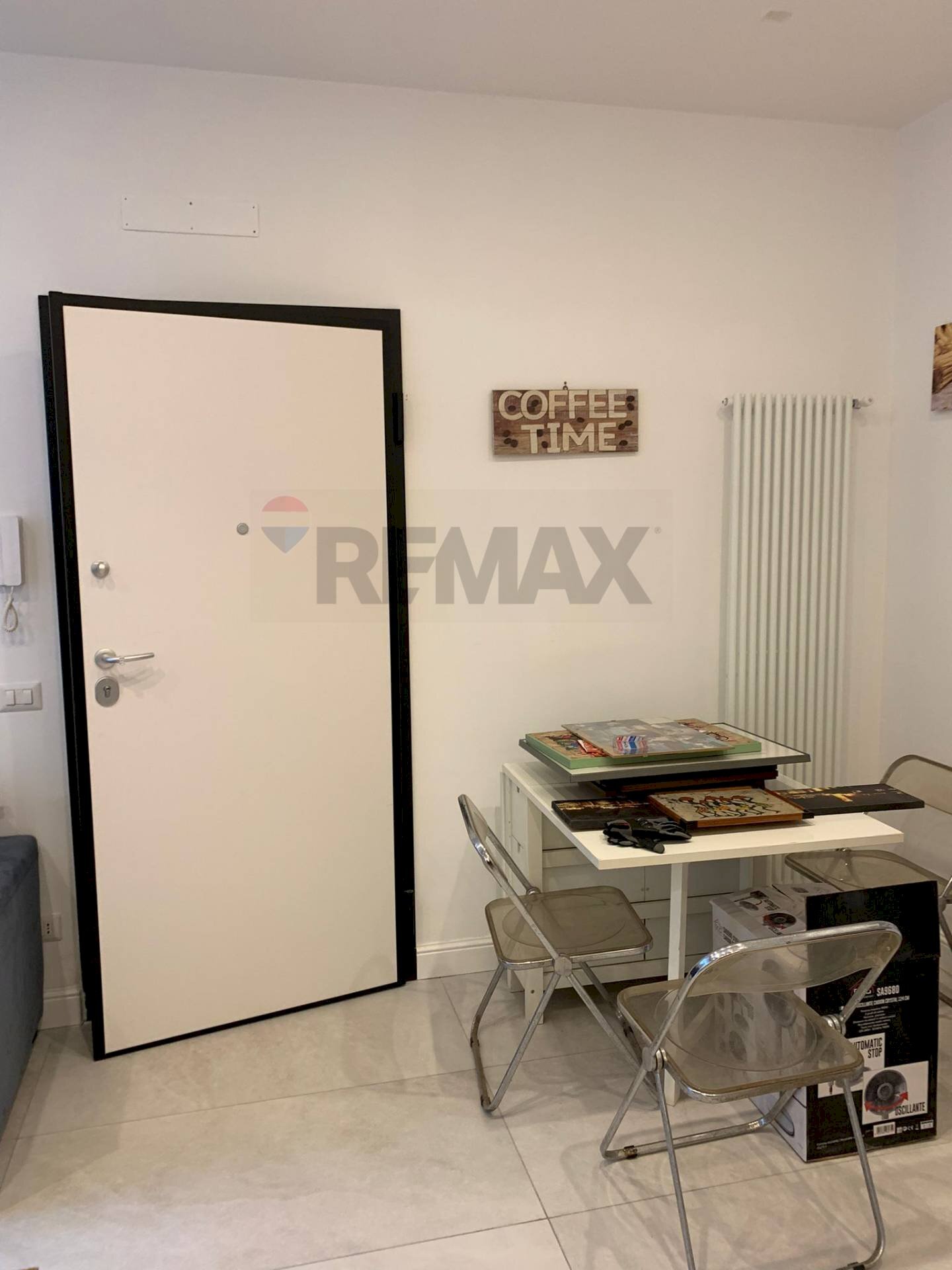 Sala da pranzo - Bilocale Via C.V.E. Parco Comola Ricci
 
10, Napoli - foto 2