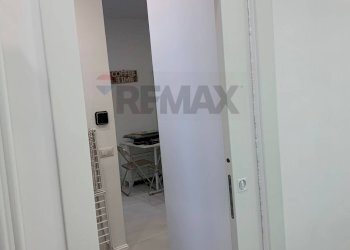 Hall / corridoio - Bilocale Via C.V.E. Parco Comola Ricci
 
10, Napoli - foto 7