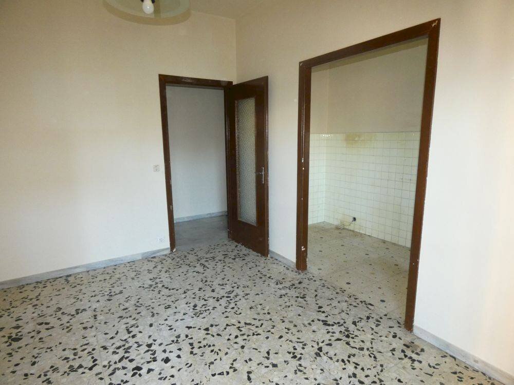 Cucina - Three-room apartment via Gioacchino Rossini, Alba - photo 1