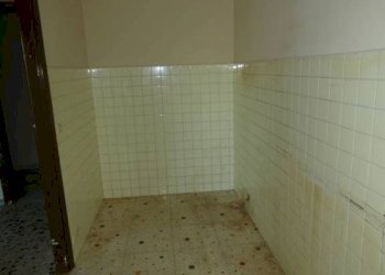 Cucina - Trilocale via Gioacchino Rossini, Alba - foto 9