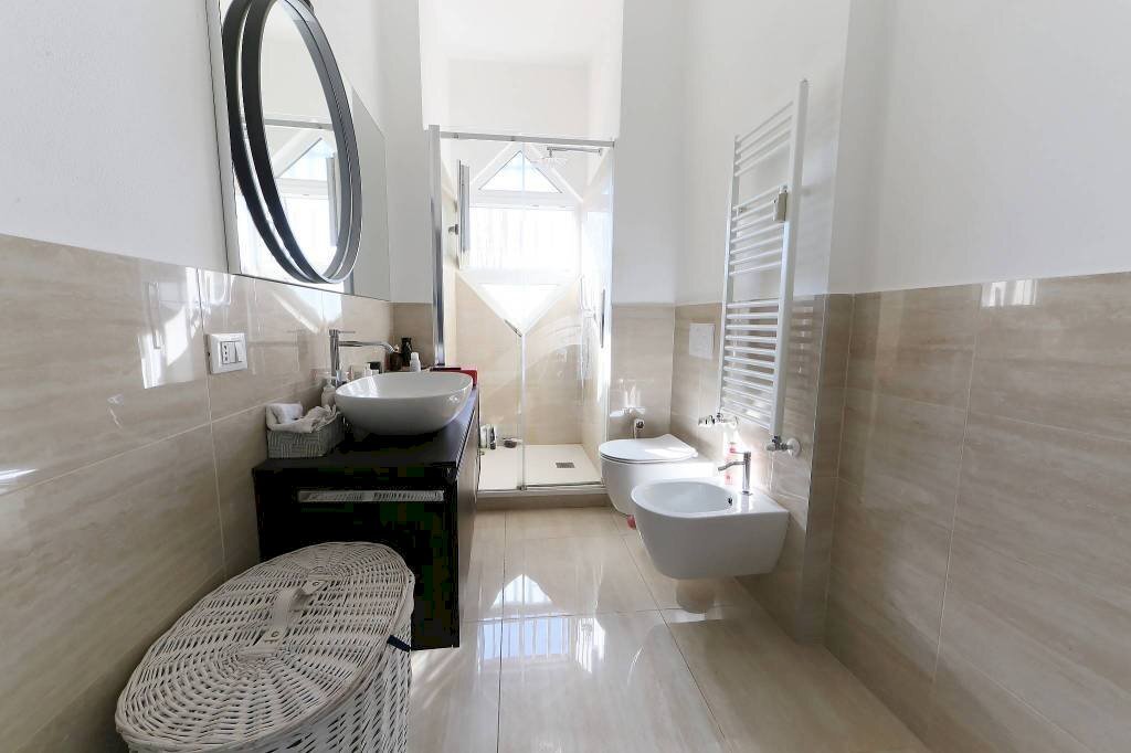 Bagno - Bilocale viale Fratelli Casiraghi, 491, Sesto San Giovanni - foto 3