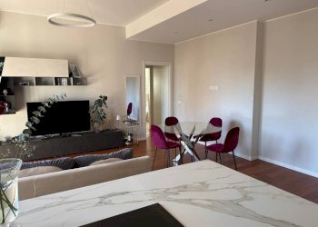 Salone - Bilocale viale Fratelli Casiraghi, 491, Sesto San Giovanni - foto 22