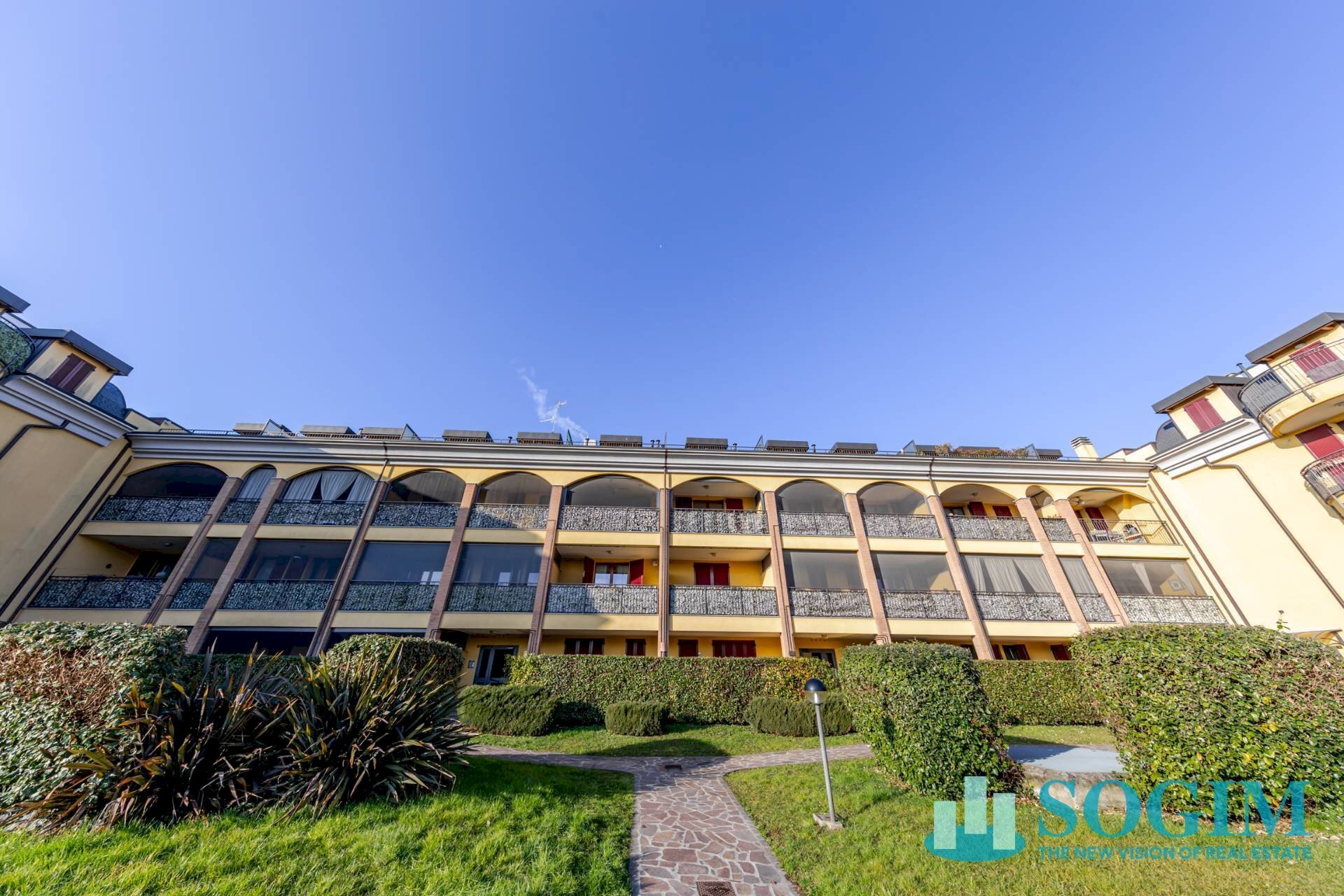 Foto 1 - Box Via I Maggio
 
34, Brugherio - photo 1