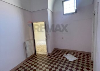 Stanza vuota - Casa indipendente Via Flavio Gioia
 
13, Ostuni - foto 9