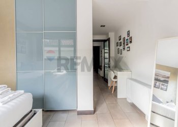 Camera / camera da letto - Three-room apartment VIA WATT
11, Milano - photo 29