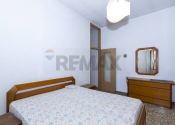 Camera / camera da letto - Trilocale VICOLO MONVISO
 
4, Nova Milanese - foto 27