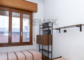 Camera / camera da letto - Trilocale VICOLO MONVISO
 
4, Nova Milanese - foto 33